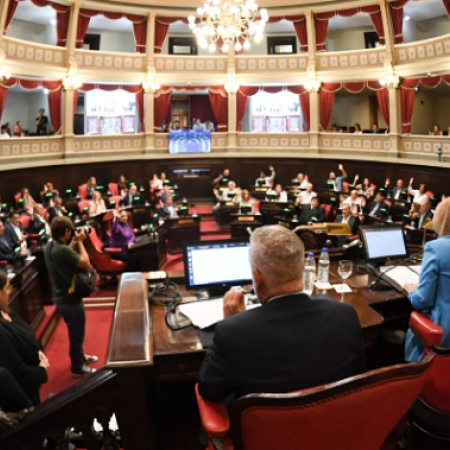 El Senado bonaerense definió autoridades en sesión preparatoria