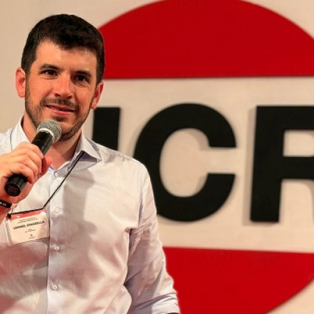 “Se terminó el Adorni canchero, pero no el soberbio”, dijo el presidente de la UCR