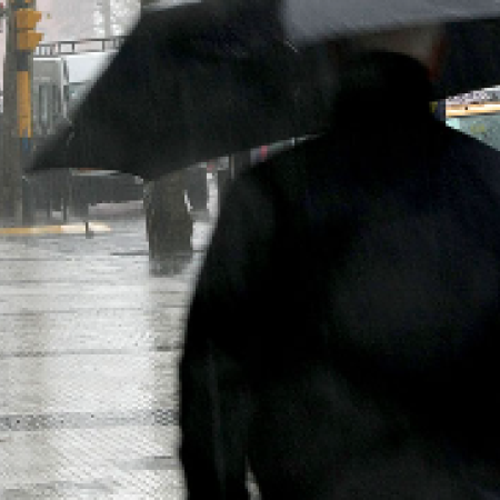 Jueves inestable en el AMBA: cuándo para de llover y qué precauciones tomar