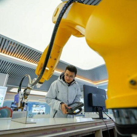 China atraerá más centros de I+D con financiación extranjera, afirma Ministerio de Comercio