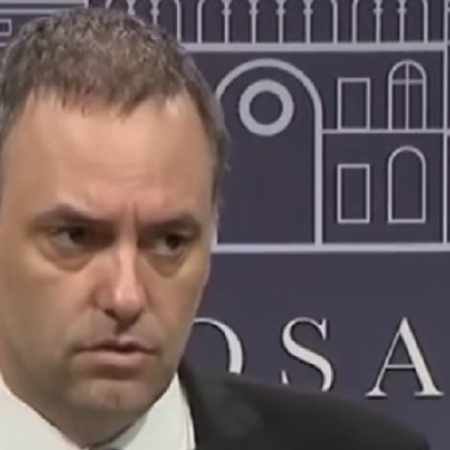 El miedo a perder la calle y el final de Adorni, no dejan dormir a Milei