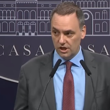 "Adorni frente al peor día de su vida", dijo Jorge Joury por la FM 98.9 y Pinamar TV