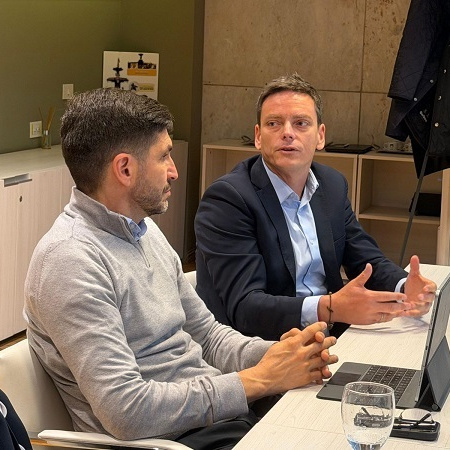 El "modelo Santa Fe" desembarca en la interna de la UCR bonaerense: Reunión clave con Maxi Pullaro