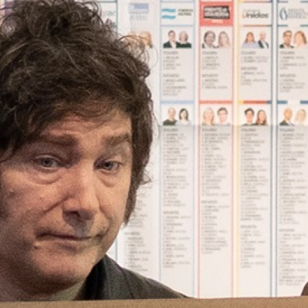 Siete de cada diez reclaman cambio y apenas dos de cada diez confían en la conducción