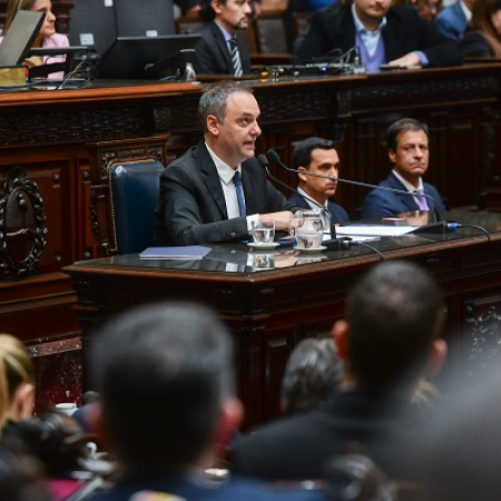 Adorni se defendió de las acusaciones por presunto enriquecimiento ilícito: “No cometí ningún delito”