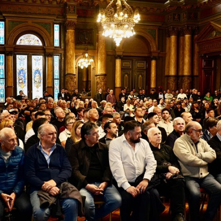La Plata anunció medidas para impulsar la formación y la inserción laboral