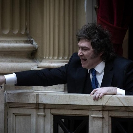 Nueva caída en la confianza del Gobierno: el índice de la Di Tella perforó los dos puntos en mayo