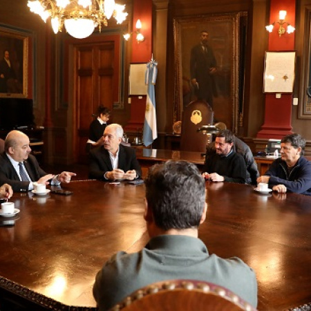 Autopista Buenos Aires-La Plata: impulsan la extensión definitiva para sacar los camiones del casco urbano