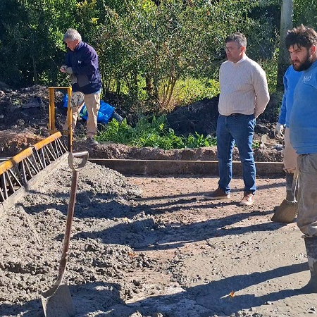 La gestión de Hourcade acelera el plan de pavimento en Magdalena y Bartolomé Bavio