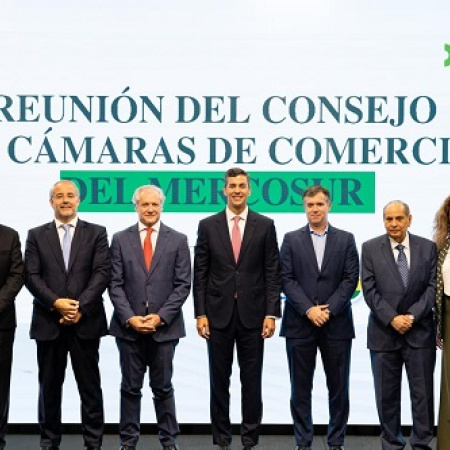 Presidente de Paraguay afirma que Mercosur debe sacudirse para lograr una integración regional profunda