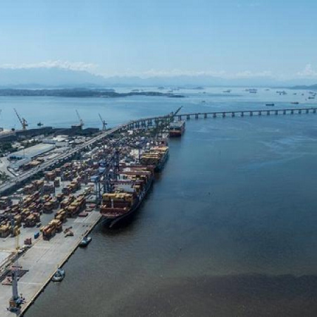 China promete profundizar cooperación práctica financiera y económica con Brasil