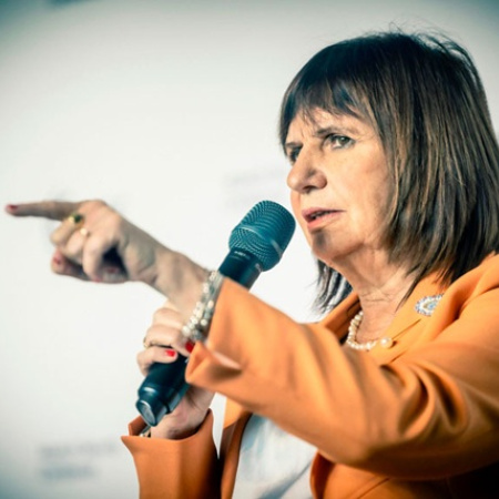Bullrich cuestionó a Adorni: “omisión ética”, dijo