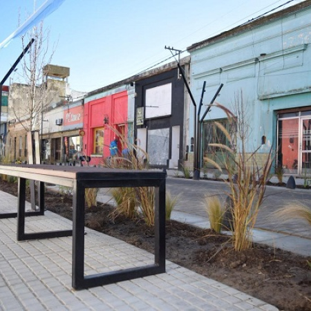 Magdalena inauguró la primera etapa del nuevo Centro Comercial de calle Brenan