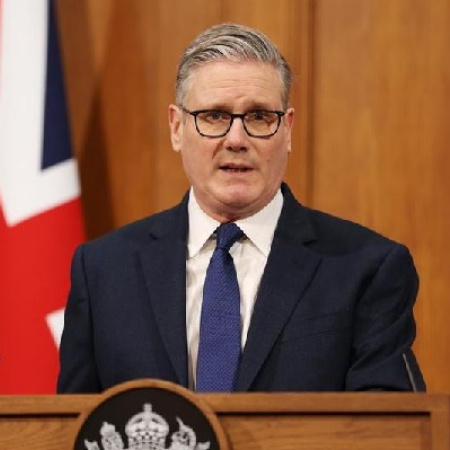 Primer ministro británico Keir Starmer anuncia su dimisión como líder del Partido Laborista