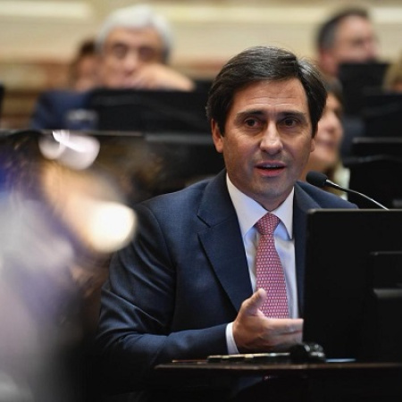 PRO va por Adorni en el Senado: el paso que puede escalar el conflicto
