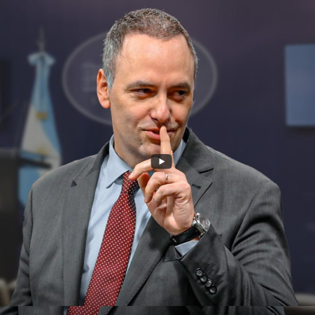 YPF y Adorni: el reclamo que se multiplicó tras su salida del Gabinete