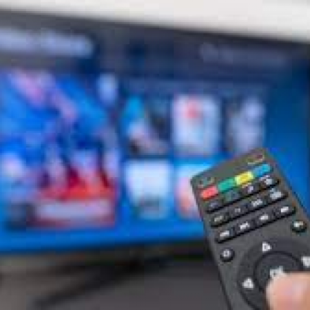 NET TV apuesta por Yuyito González: el debut que cambia su grilla de tarde