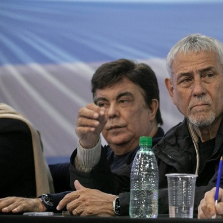 Ferraresi dejó Avellaneda y acelera su plan para la Gobernación bonaerense