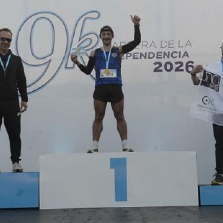 Carrera 9K de la Independencia: la bandera de 250 metros que sorprendió en Palermo